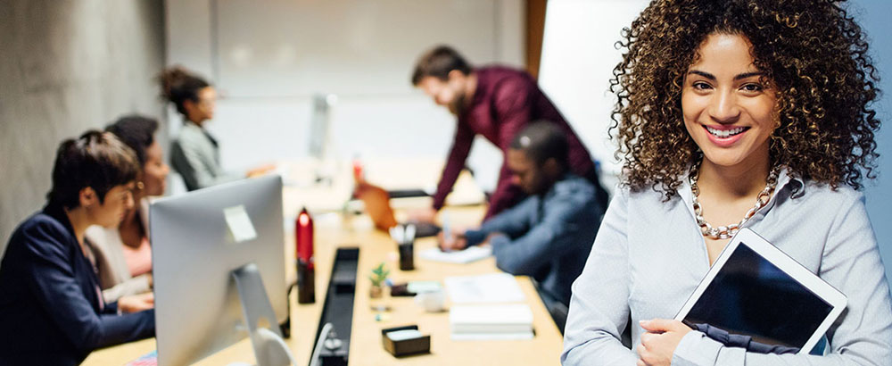 Travailler en intérim, le bon plan pour les jeunes ? 